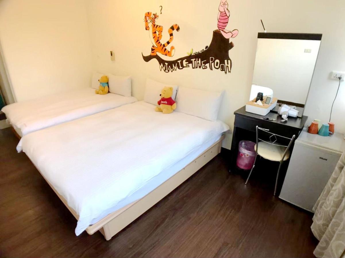 Happines Trip Inn Taichung Esterno foto