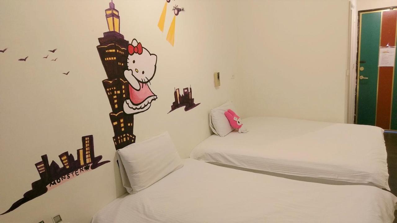 Happines Trip Inn Taichung Esterno foto
