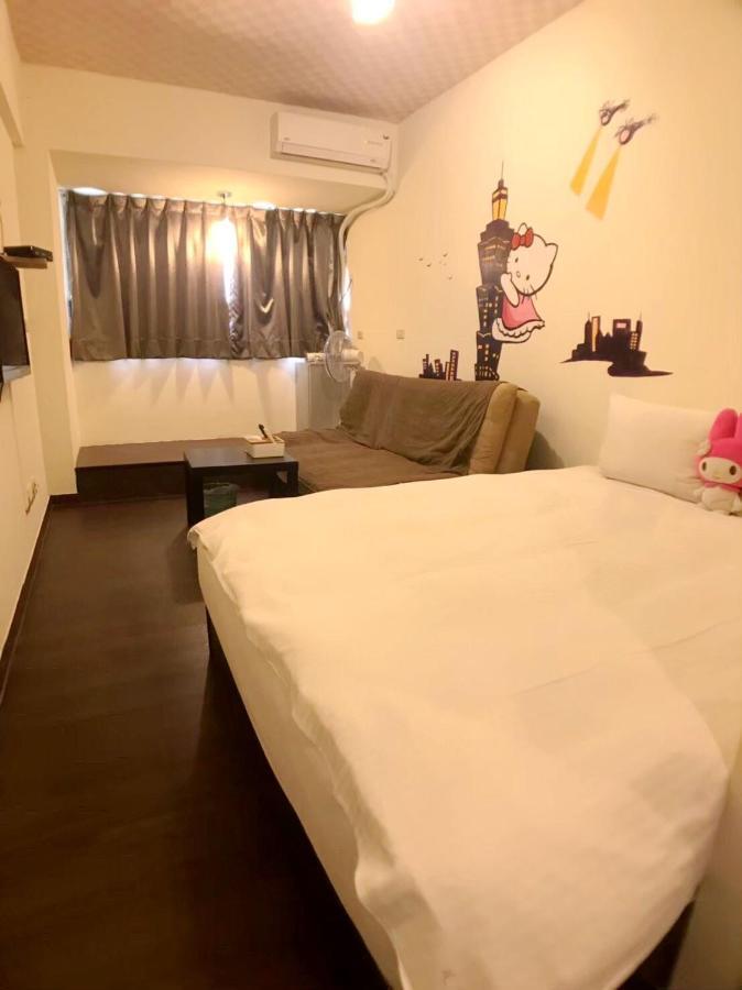 Happines Trip Inn Taichung Esterno foto